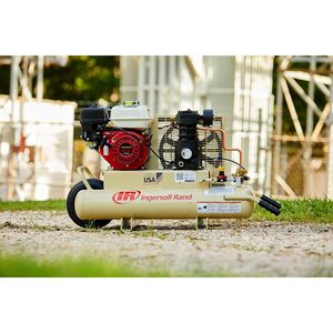 Compresor de Aire Ingersoll Rand de 5.5 HP y 8 Galones, a Gasolina, de Doble Cilindro, para Pistolas de Clavos, Amoladoras, Inflado y Trabajos de Impacto - Product Image 3