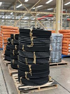 ท่อไฮดรอลิกแรงดันสูง EN856 DN25 4SH 1/4 "3/8" 1/2 "3/4" สำหรับยางน้ำและวัสดุยางสังเคราะห์ - Product Image 3