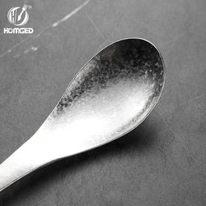 ช้อนไทเทเนียมแท้ชุบทองทันสมัย ด้ามสั้น ใช้กับเครื่องล้างจานได้ ทนความร้อน เหมาะสำหรับใช้ในบ้านและร้านอาหาร - Product Image 4