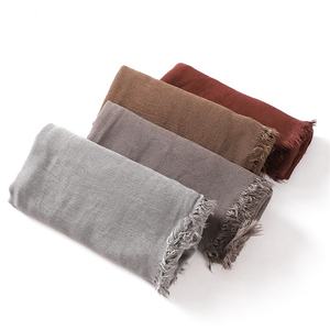 卸売人気イスラム教徒女性スカーフ売れ筋ショール工場価格高品質コットンビスコース小さなクリンクルレーヨンヒジャーブ - Product Image 3