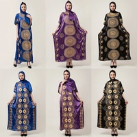 Vente en gros Broderie de style ethnique, estampage à chaud avec strass, sweats à capuche et robes pour femmes de grande taille