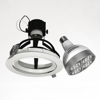 2022 P30 Grande Balançoire Led Intégré Downlight Par30 Support de Lampe En Aluminium Moulé sous pression Plafond Lampe Shell Guide Rail Spotlight
