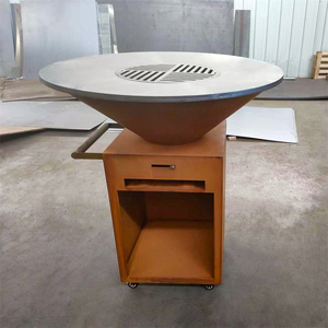 Parrilla de Barbacoa Moderna con Base de Acero Corten, Acabado Mate, Brasero para Exteriores con Base de Madera y Ruedas - Product Image 1