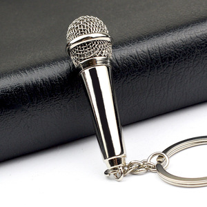 Porte-clés en métal mini microphone à la mode pour souvenirs d'<span class=keywords><strong>acteur</strong></span> et cadeaux de spectacle - Product Image 4