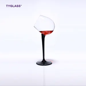 Design unico a parete singola tazza di vetro per il vino