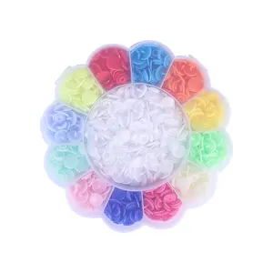 Oem/Odm מפעל סיטונאי פרח צורת מצליפה אחסון תיבת מפואר בגדי פלסטיק צבעוני כפתורים