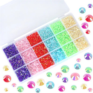 Ensemble de <span class=keywords><strong>strass</strong></span> à dos plat de couleur mélangée cristal étincelant pour les projets d'art d'<span class=keywords><strong>ongle</strong></span> et d'artisanat de bricolage - Product Image 4