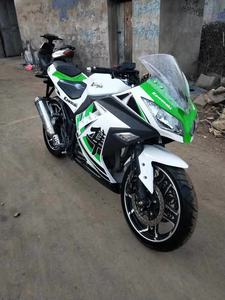 Moto sportive <span class=keywords><strong>Ninja</strong></span> Style 250cc bicylindre refroidie par eau, carénage complet, double frein à disque, Euro5, CKD, export en vrac pour l'Asie du Sud-Est - Product Image 2