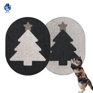 Groothandel Milieuvriendelijke Kerstboom Krabber Kat Speelgoed Golfkartonnen Kat Krabplank - Product Image 1