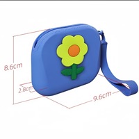 Pochette zippée en silicone motif fleur mignonne, mini sac de rangement pour rouge à lèvres, écouteurs, pièces de monnaie, bijoux, logo et emballage personnalisés disponibles