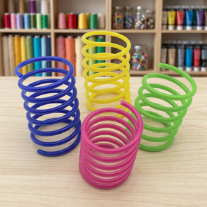 Vente en gros usine : Jouets interactifs pour chats à ressort en spirale, en plastique écologique, simples et solides, pour toutes les occasions, favorisant le mouvement des animaux de compagnie - Product Image 1