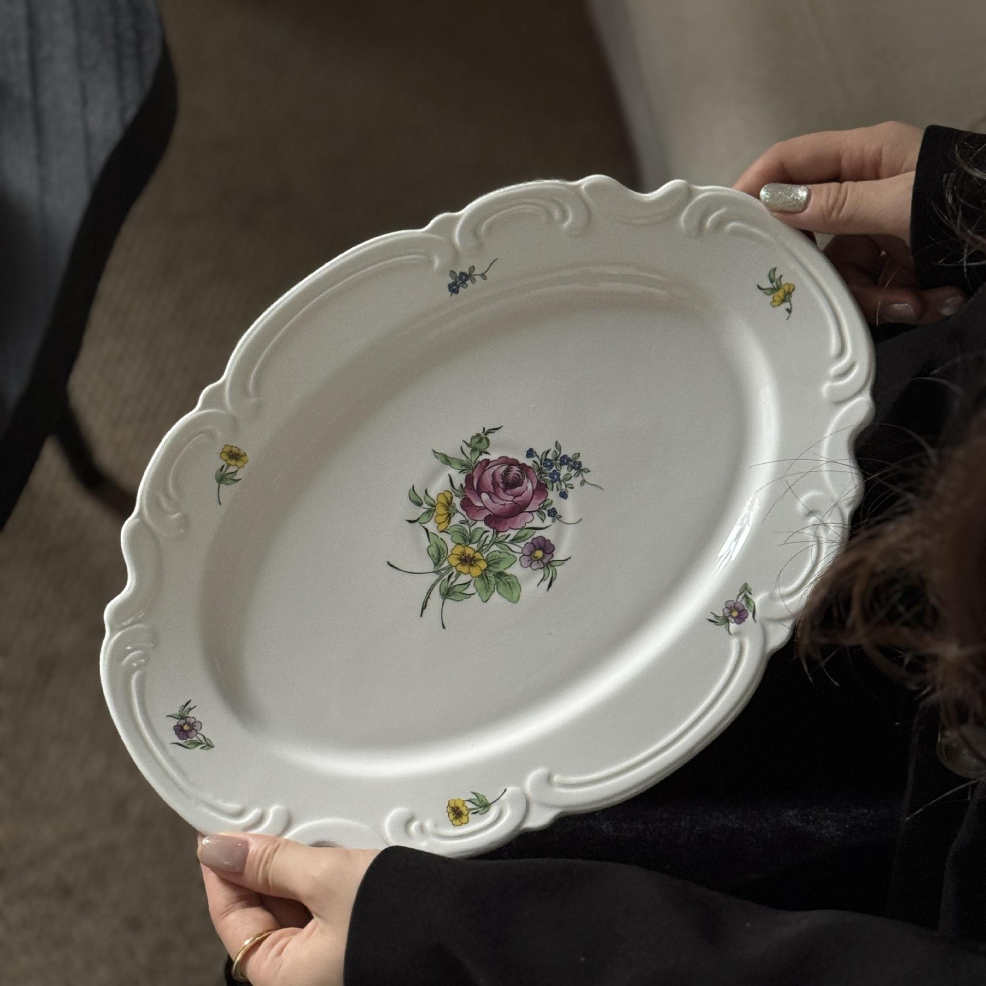 Flower Dance Oval 12-inch