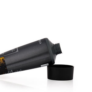 Conjunto de regalo de etiqueta privada Traje de perfume de crema corporal con espray corporal de embalaje negro para hombres - Product Image 5