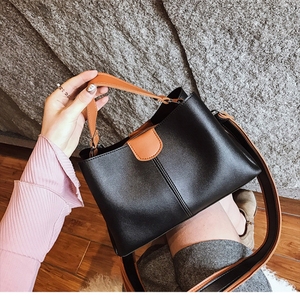 Nouveau Sac Fourre-tout Femme en Cuir PU Grande Taille Style Rétro 2024, Sacs à Main Couleurs Contrastées, Sac Bandoulière Rétro pour Femme Idéal pour l'<span class=keywords><strong>Été</strong></span> et les Trajets Quotidien - Product Image 1