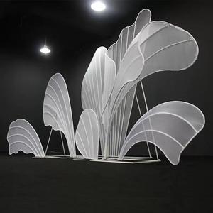 Metal Arch Wedding Props Applique Gauze Iron Petals Wedding Background Decoration Wedding Petals <b>Backdrop</b> Decoration for <b>Party</b> - Product Image 1