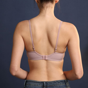 Weiyesi Tốt Nhất Người Bán Không Có Dây T-Shirt Áo Ngực Có Thể Điều Chỉnh Đẩy lên Tư Thế Hoàn Hảo Áo Ngực Không Dây B C D Cup - Product Image 5