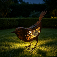 Ornement solaire artisanal de qualité supérieure en fer forgé antique en forme de coq pour la décoration de cour, de ferme ou de jardin vintage