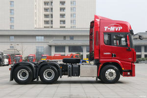 Camión Tractor de 10 Ruedas Shacman Diesel X5000 de Marca China con Buena Apariencia - Product Image 6