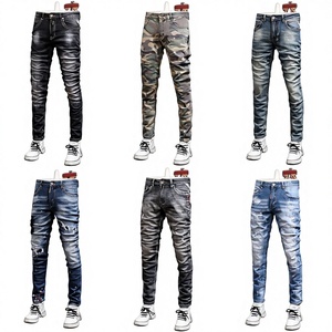 Jeans Elasticizzati da Uomo Viola Fashion da Strada con Logo Personalizzato OEM di Marca Firmata e Scritte - Product Image 1