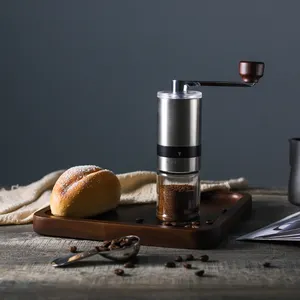 Barista-Werkzeuge tragbares Camping-Kaffeezubehör Mini-Hand-Kaffee-Mühle einstellbar manueller Kaffee-Mühle mit 6 Einstellungen
