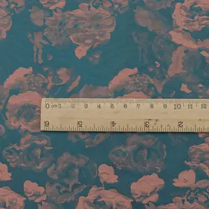 China Suppliers Two-color Warp Blooming Rose Cationic Jacquard Fabric Stain Fabric For Clothing