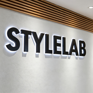 Letrero Luminoso 3D Personalizado de Bajo Consumo, Resistente a <span class=keywords><strong>la</strong></span> Corrosión, con Retroiluminación LED para Exteriores, para Edificios Comerciales - Product Image 5
