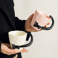 Mug en céramique créatif 3D avec poignée en forme de queue de chat noir, tasse à café en porcelaine irrégulière et mignonne pour les amoureux des chats, cadeau idéal