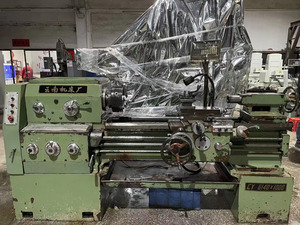 Tornio Manuale Usato CY6140 1000mm per Lavorazione Metalli Pesanti - Product Image 2