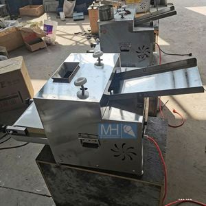 Laminoir automatique pour <span class=keywords><strong>pâte</strong></span> à pâtisserie réversible Laminadora De Masa <span class=keywords><strong>Prix</strong></span> ​​bas Machine à laminer la <span class=keywords><strong>pâte</strong></span> à pain et à croissants pour boulangerie - Product Image 5