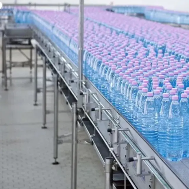 Preço De Fábrica Conjunto Completo 12000BPH Plástico Garrafa De água Enchimento Máquina De Engarrafamento Planta