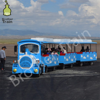 Train de voyageurs électrique de haute qualité Train sans rail électrique de grande capacité sur la route Train touristique prendre passager pour la visite