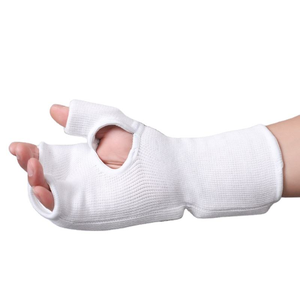 Guantes de Entrenamiento de Karate al por Mayor, Guantes de Boxeo de Medio Dedo para Artes Marciales Mixtas - Product Image 3