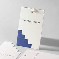 Étiquette suspendue personnalisée faite à la main en papier fibre écologique, découpée asymétriquement, avec ficelle tressée et carton épais recto-verso pour chaussures de boutique