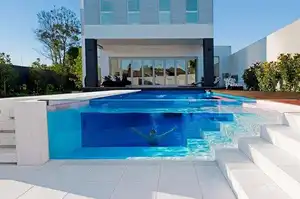 جدار حمام سباحة مستطيل من الأكريليك شفاف كبير