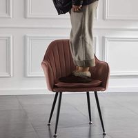Fauteuil Confortable Chaise d'Appoint Moderne en Velours pour Restaurant, Beige, Chaises de Salle à Manger avec Coussin pour Salon Maison et Pieds Métalliques Dorés