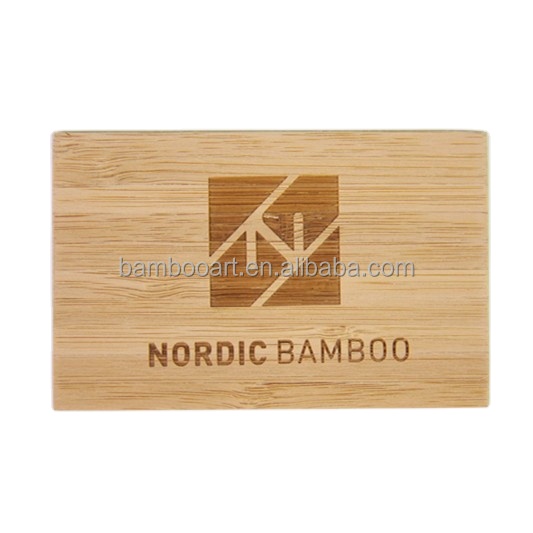 Уникальная визитная карточка из бамбукового дерева с лазерной гравировкой