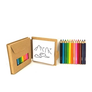 Ensemble <span class=keywords><strong>de</strong></span> jouets <span class=keywords><strong>de</strong></span> <span class=keywords><strong>dessin</strong></span> <span class=keywords><strong>et</strong></span> <span class=keywords><strong>de</strong></span> peinture pour enfants personnalisés avec des crayons <span class=keywords><strong>de</strong></span> couleur courts <span class=keywords><strong>et</strong></span> des crayons <span class=keywords><strong>de</strong></span> cire, livre <span class=keywords><strong>de</strong></span> coloriage dans un emballage en boîte artisanale - Product Image 3