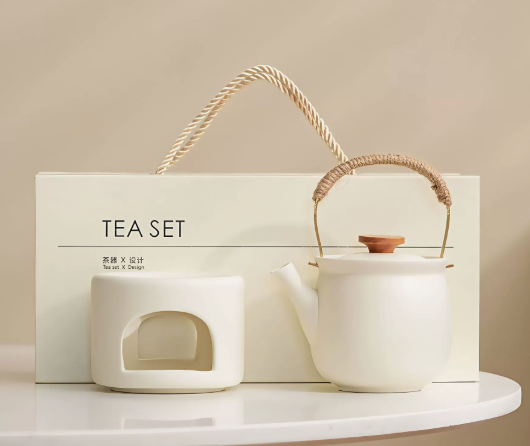 Juego de té blanco