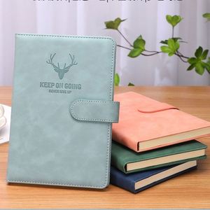 Cuaderno Multicolor de Piel Sintética con Cierre Magnético, Diseño de Cabeza de Ciervo con Eslogan Motivacional, Opción Multifuncional para Diario de Oficina - Product Image 4