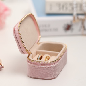 Nouvelle boîte à bijoux de luxe rectangulaire en velours et mini-cuir, faite à la main, imprimée, avec fermeture éclair, pour emballage cadeau, portable et de voyage - Product Image 2
