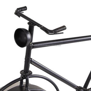 Reloj de Mesa Moderno de Diseño Metálico Negro con Esfera Blanca, Elegante Decoración para el Hogar con Encanto Elegante y Atemporal, Nuevos Precios - Product Image 2