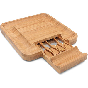 Tabla de Quesos de Bambú con Juego de Cuchillos 33x33cm, Bandeja Extraíble, Tabla de Cortar Multifuncional para Servir en Fiestas - Product Image 5