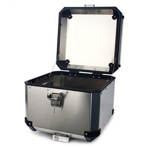 <span class=keywords><strong>Top</strong></span> <span class=keywords><strong>case</strong></span> <span class=keywords><strong>moto</strong></span> en <span class=keywords><strong>aluminium</strong></span> argenté de la marque Tarazon - Product Image 2