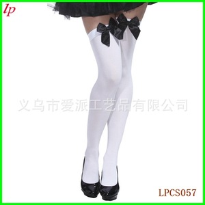 Chaussettes hautes LPCS040 avec nœud rouge pour femme, bas de costume de fête, style élégant avec détails en sequins - Product Image 2