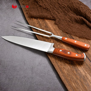 Juego de cuchillos de tenedor con mango de madera <span class=keywords><strong>para</strong></span> barbacoa Juego de cuchillos de tallado de tenedor de acero inoxidable de 8 pulgadas <span class=keywords><strong>para</strong></span> asado de pavo o jamón - Product Image 5