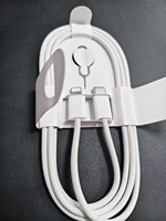 Câble de charge rapide tressé blanc C-L avec matériau en nylon pour téléphones IOS, ordinateurs portables, tablettes