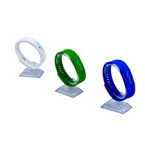 Bracelet NFC programmable GSC à prix d'usine, 860-960 MHz, étiquette passive, bracelet RFID en silicone personnalisable pour systèmes de paiement - Product Image 1
