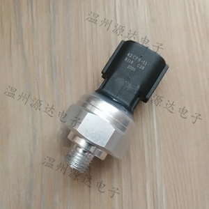 Sensor de Presión de Aire Acondicionado YD3074 42CP8-11 Tipo Manómetro con Montaje Roscado Piezoresistivo para Autos Japoneses - Product Image 2