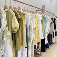Vêtements pour femmes neufs, stock de fournisseur, vente en gros, robes décontractées, vêtements mixtes, approvisionnement en vrac, vente en gros de vêtements pour femmes en boutique