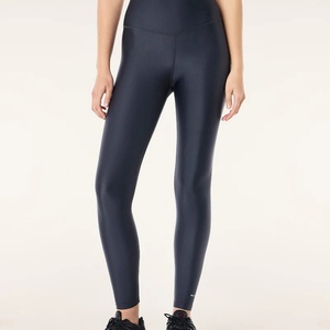 Ensemble de yoga haute élasticité pour femmes 2025 – Tenue de sport respirante deux pièces pour la gym et l'extérieur – Legging et haut de yoga - Product Image 3